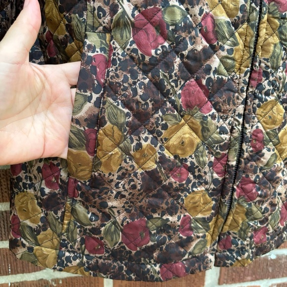 Quilted Zip Floral Print Long Sleeve Pockets Fully lined Women’s Jacket Sz M - Picture 4 of 9